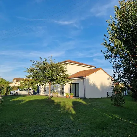 Βίλα Maison Individuelle Entiere