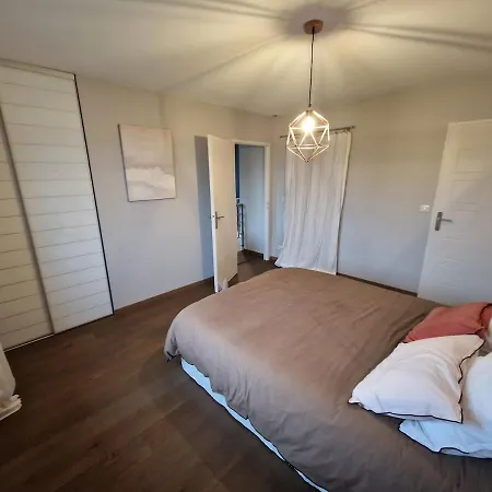 Βίλα Maison Individuelle Entiere